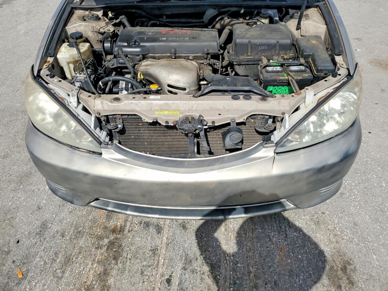 4T1BE30KX5U993645 · 2005 TOYOTA CAMRY · 11/12