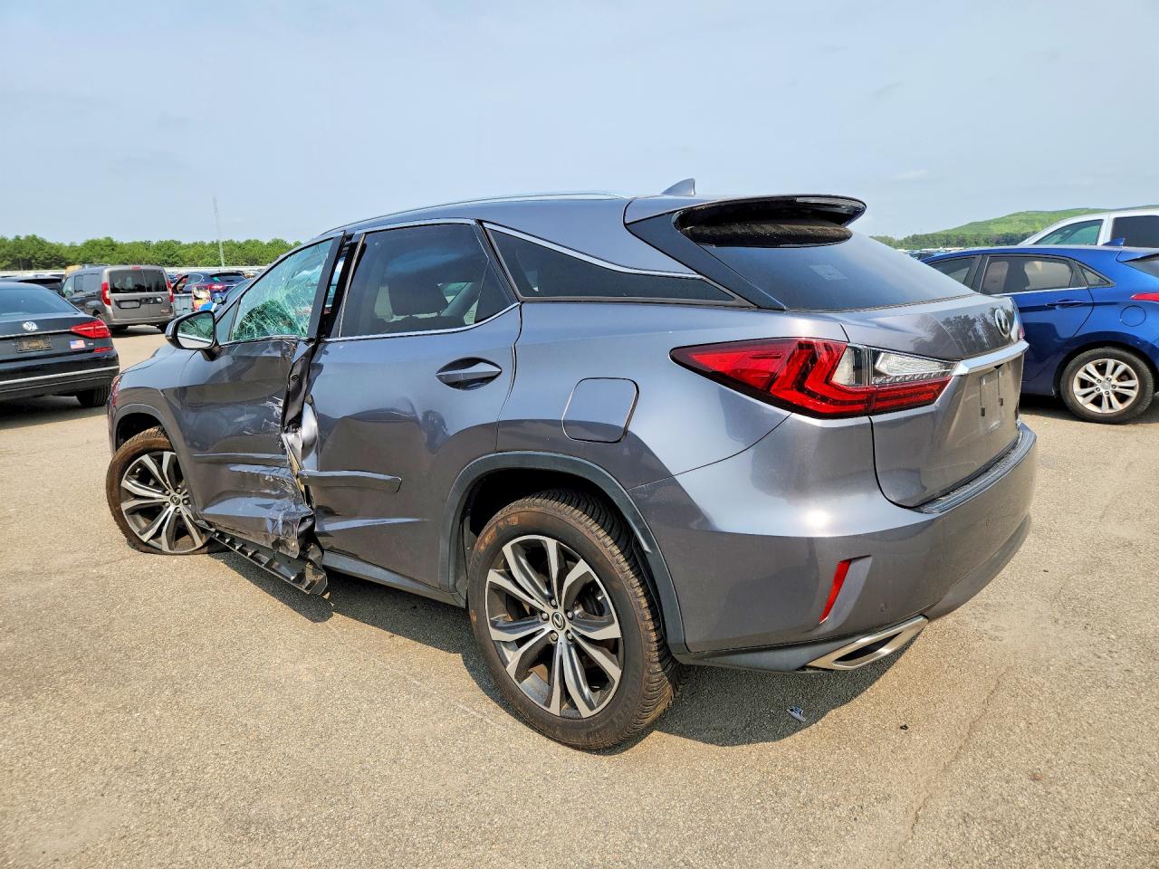 2T2BZMCA3KC192111 · 2019 LEXUS RX 350 · 2/13