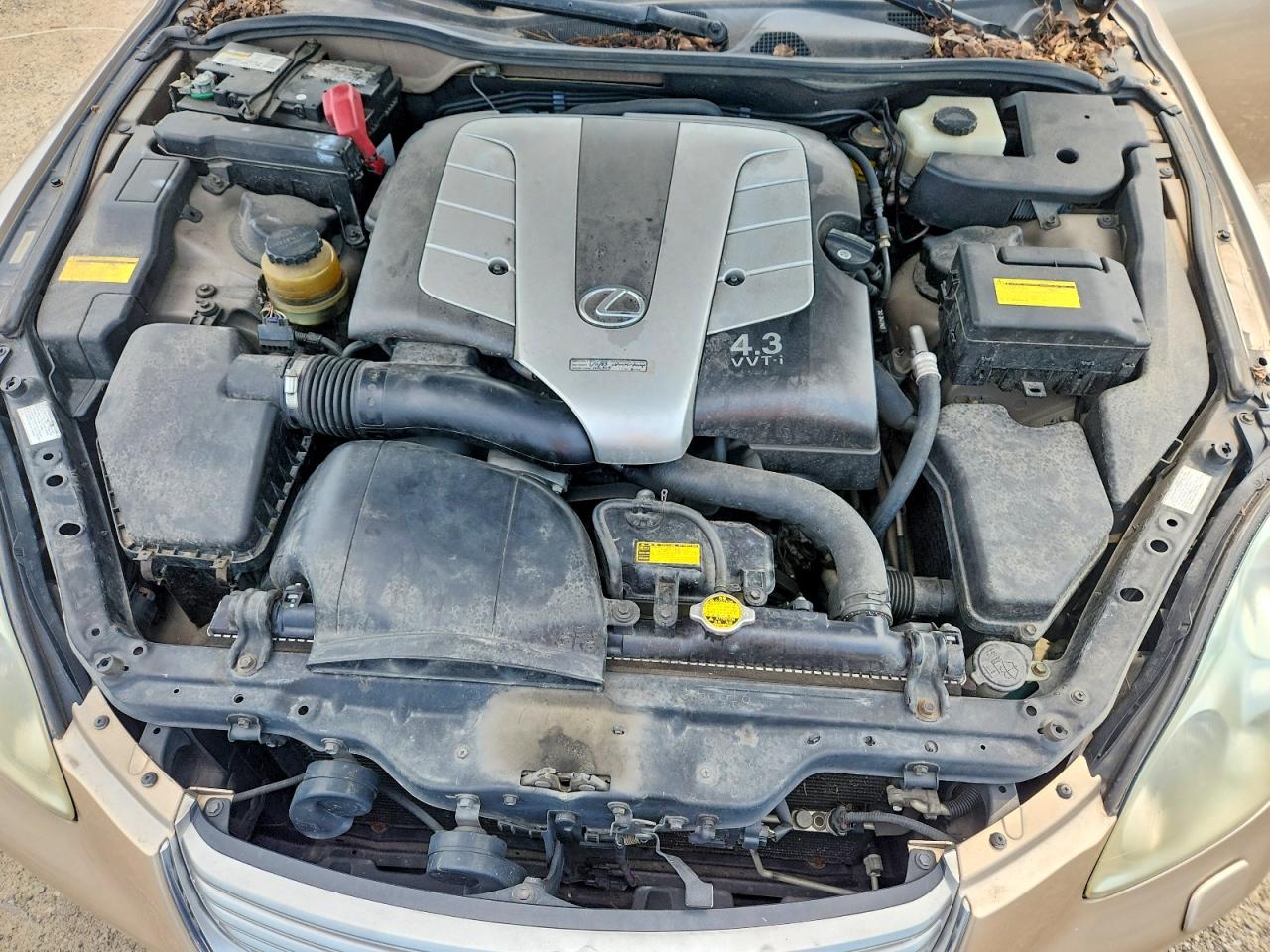 JTHFN48YX20001395 · 2002 LEXUS SC · 11/12