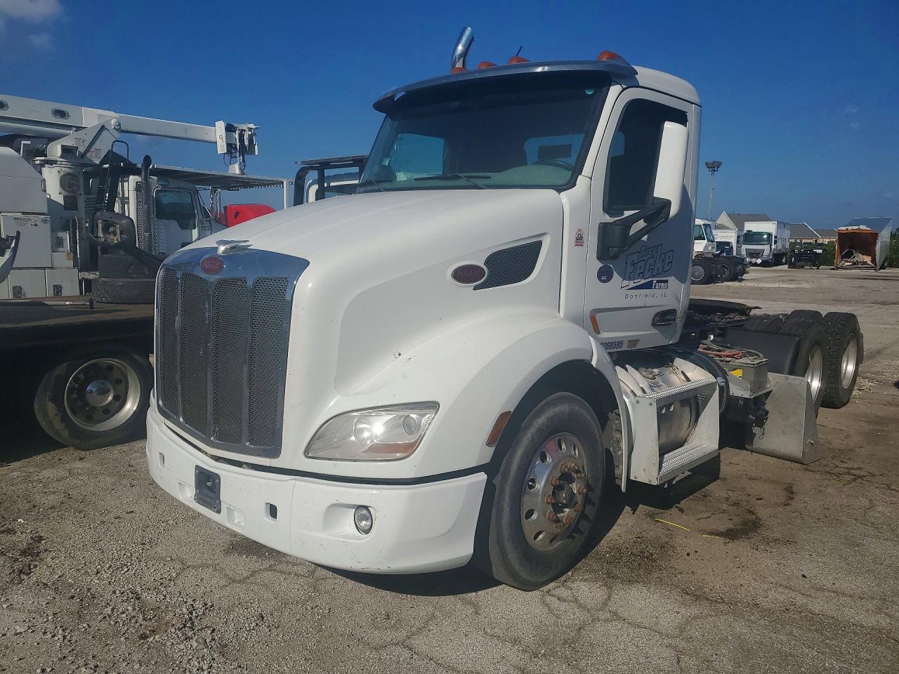 2018 PETERBILT 579