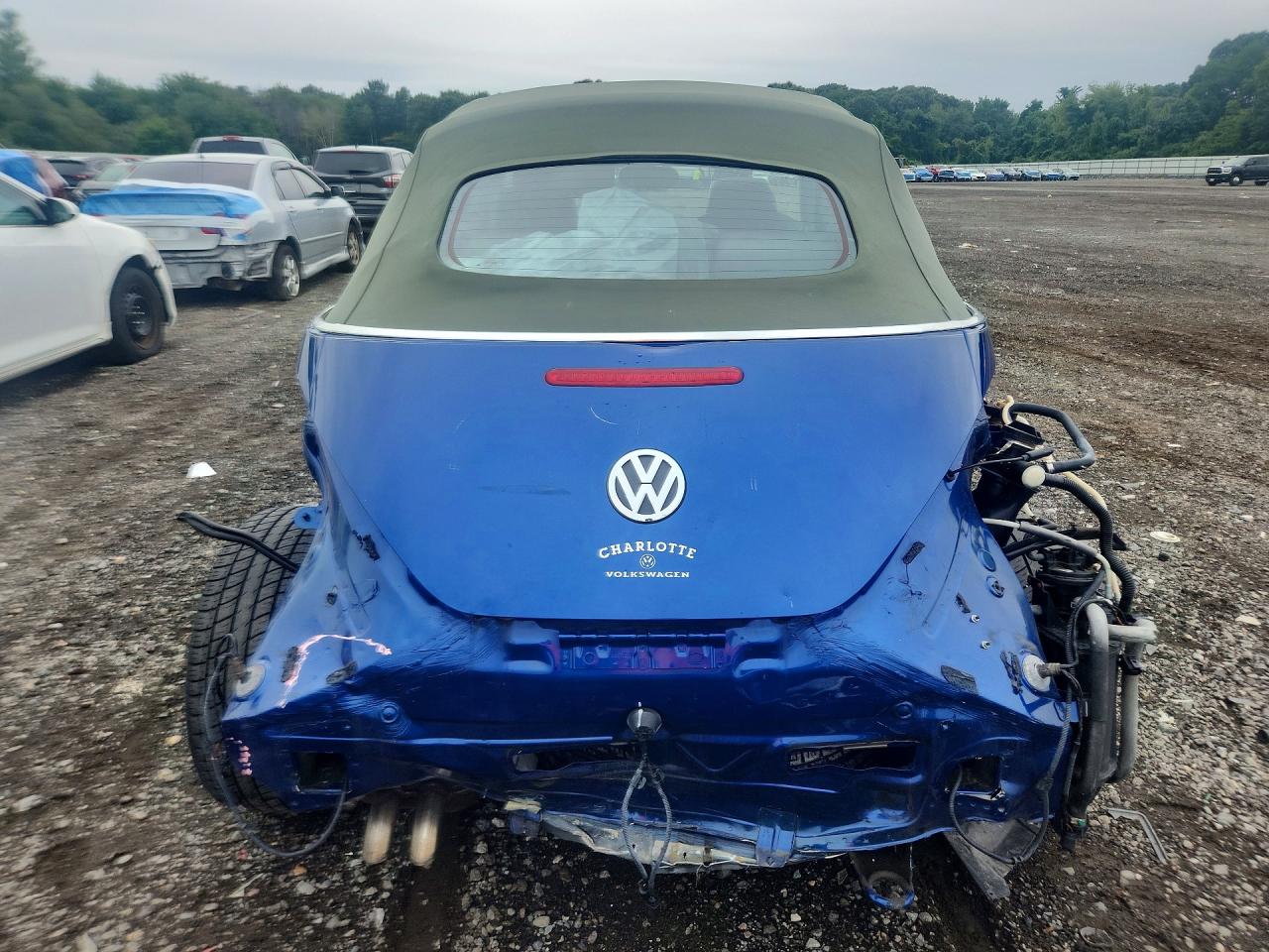 3VWPF31Y27M408278 · 2007 VOLKSWAGEN NEW BEETLE · 6/13