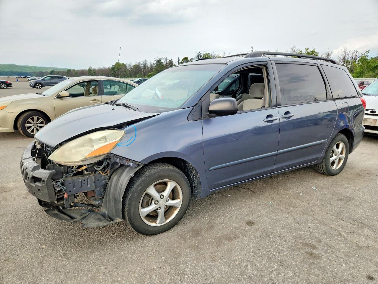 5TDZK23CX8S104202 · 2008 TOYOTA SIENNA