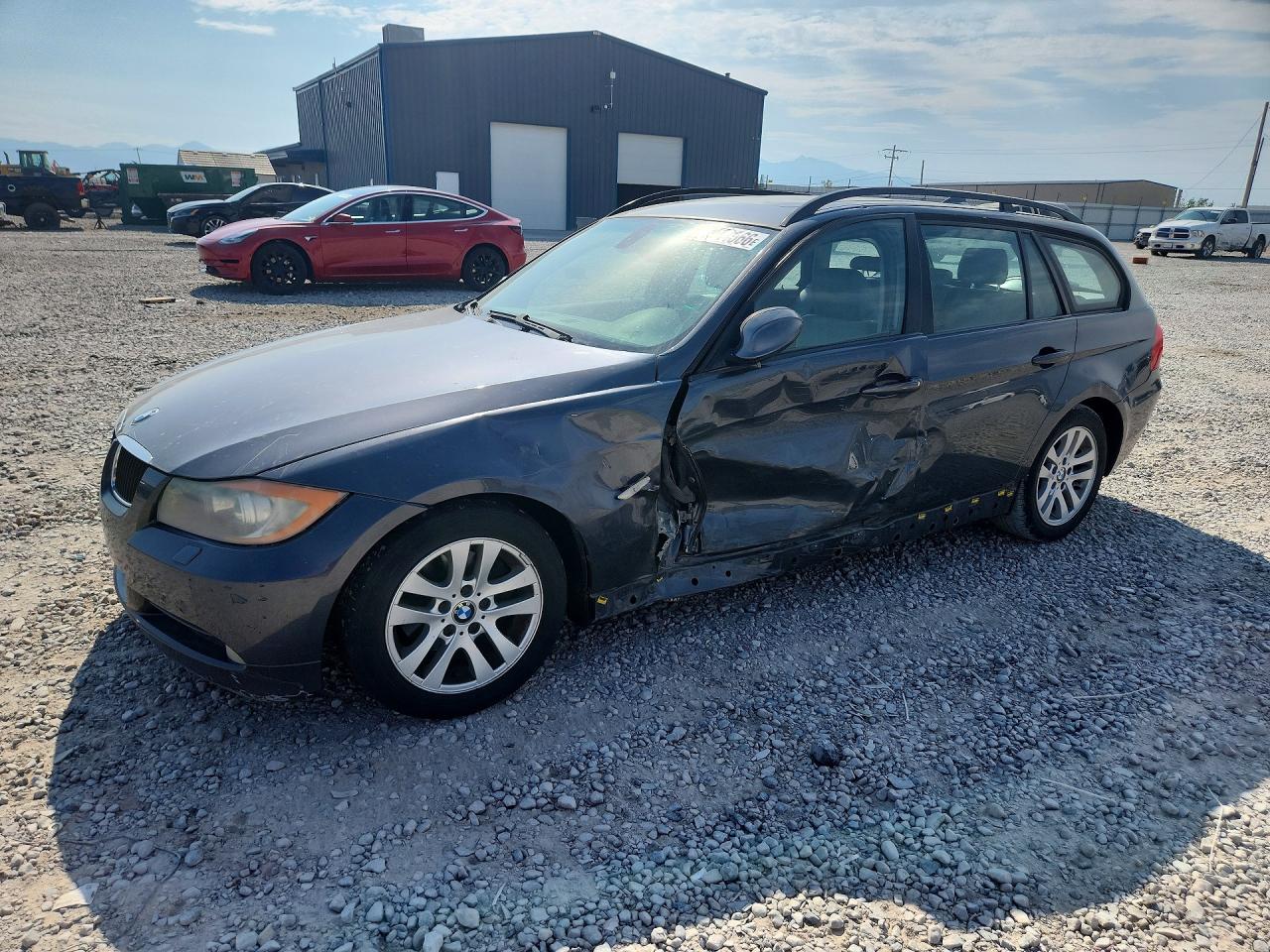 WBAVT735X7FZ36080 · 2007 BMW 328