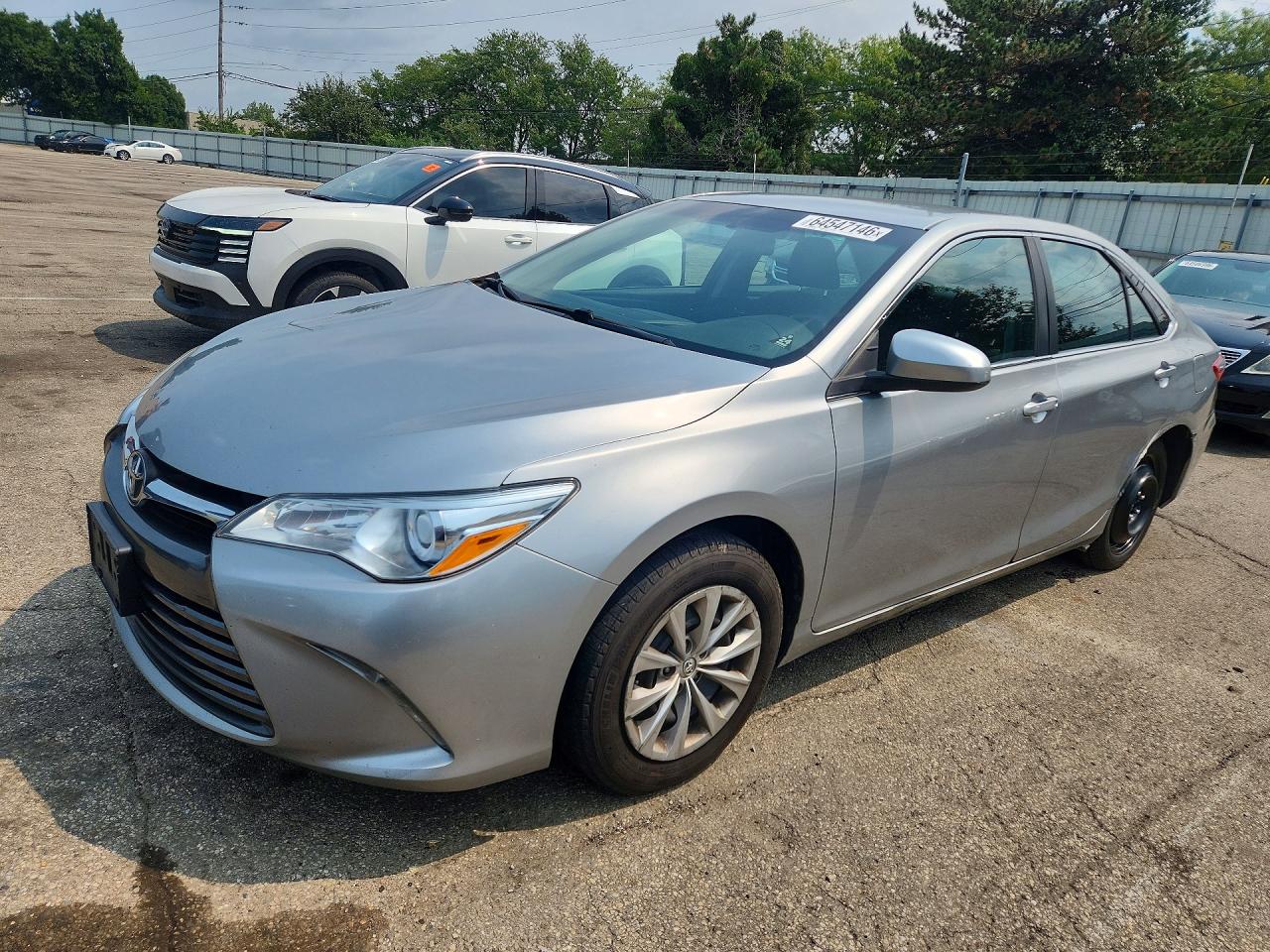 4T1BF1FK8HU698735 · 2017 TOYOTA CAMRY