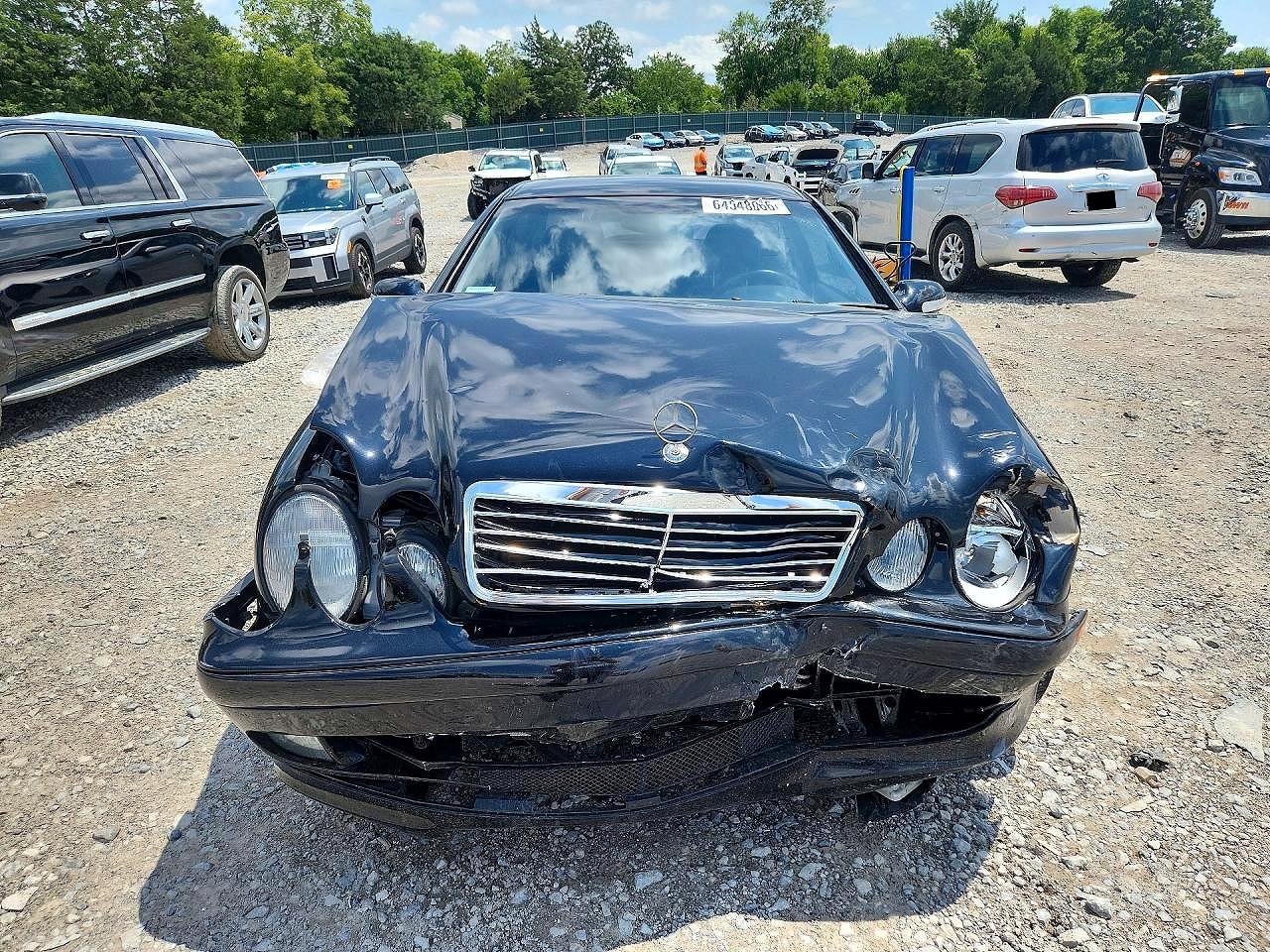 WDBLJ65G62F201726 · 2002 MERCEDES-BENZ CLK · 5/12