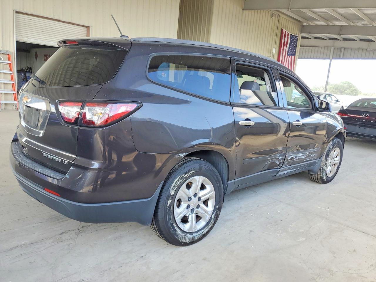 1GNKRFED8EJ106864 · 2014 CHEVROLET TRAVERSE · 3/13