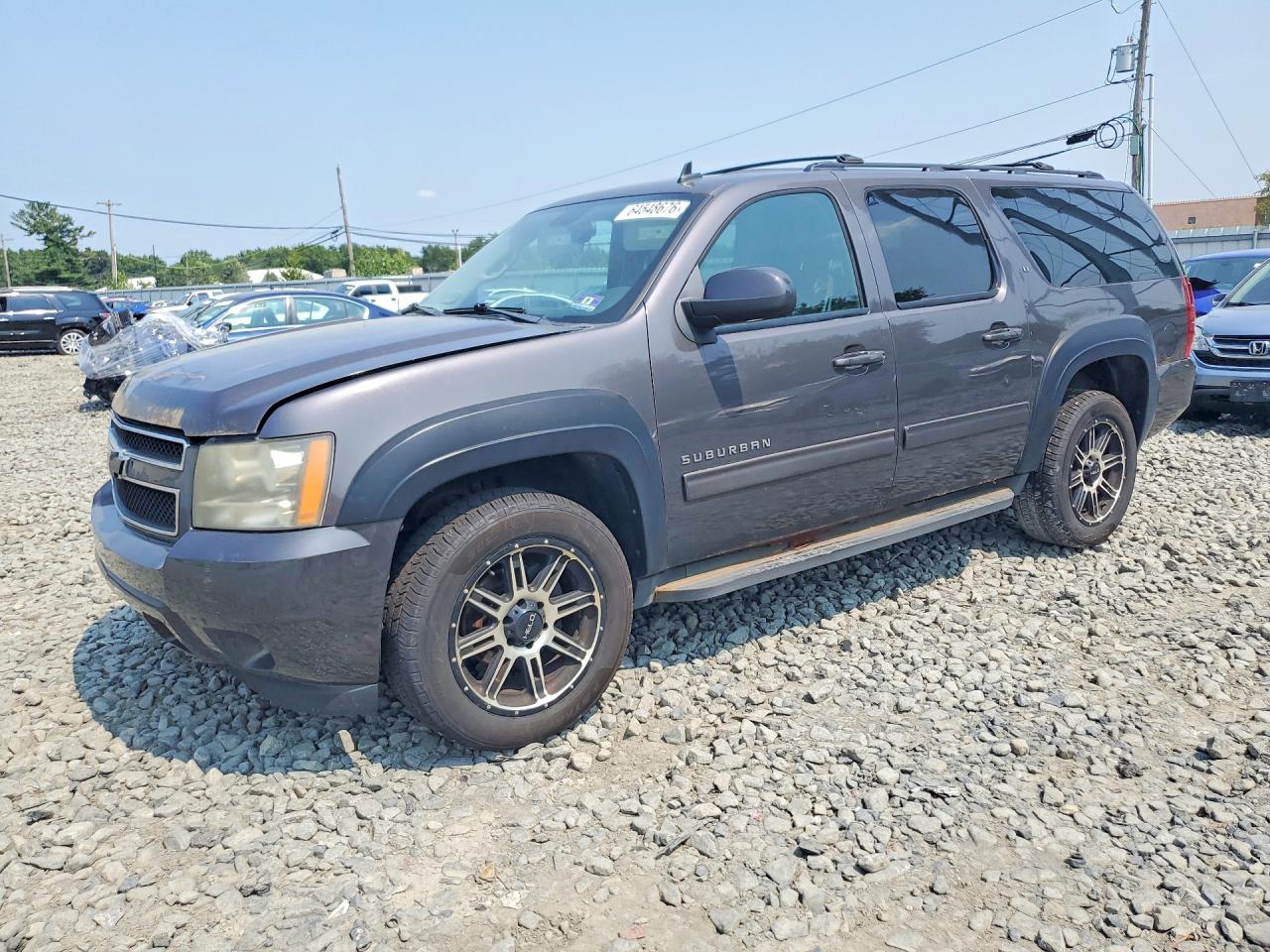 2011 CHEVROLET SUBURBAN