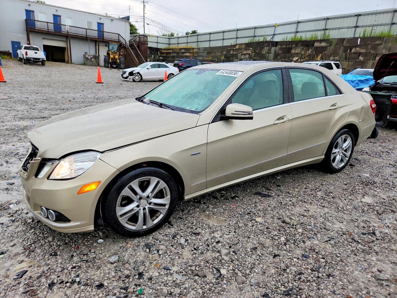 2011 MERCEDES-BENZ E