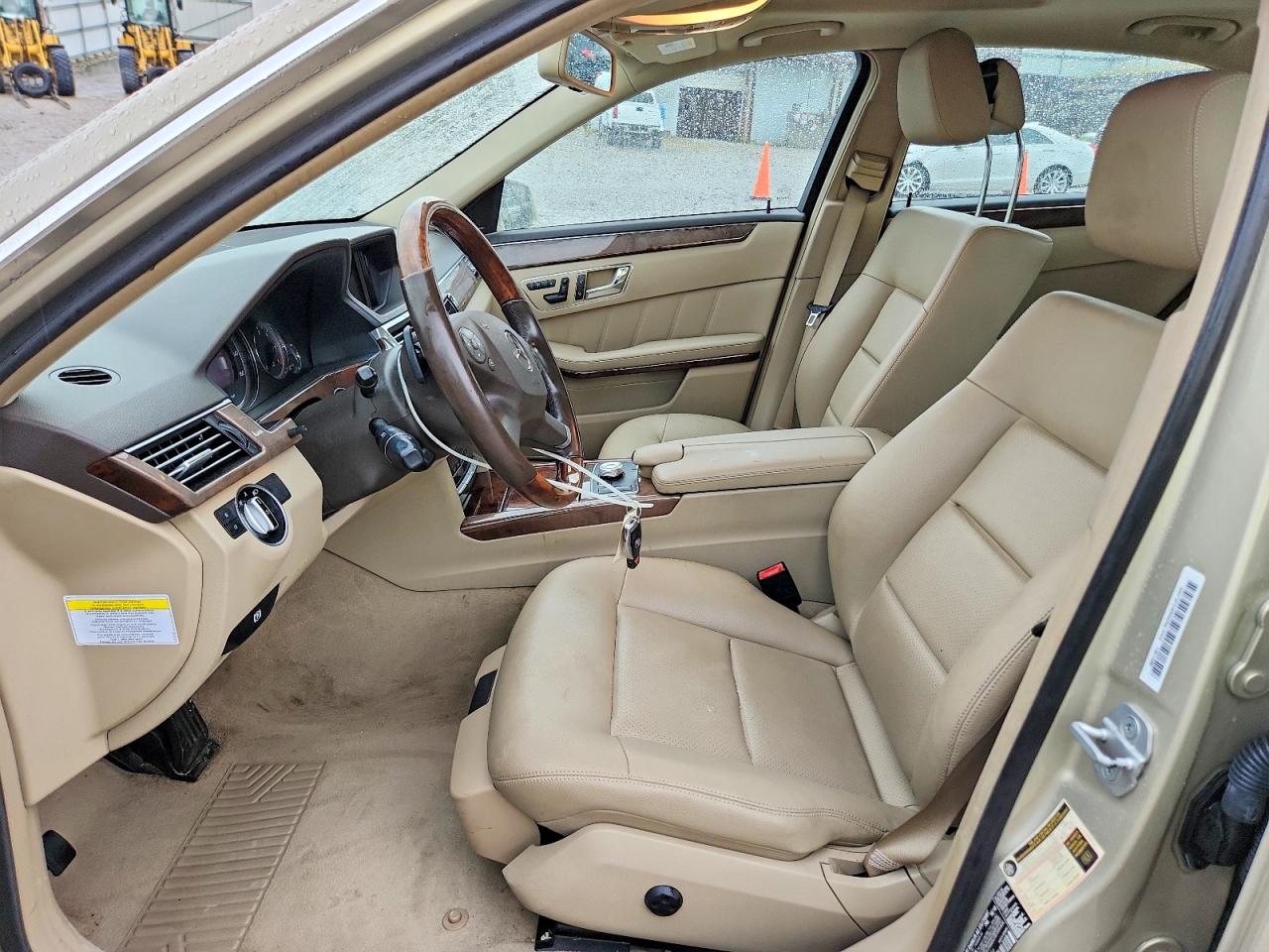 WDDHF2EB5BA343056 · 2011 MERCEDES-BENZ E · 7/12