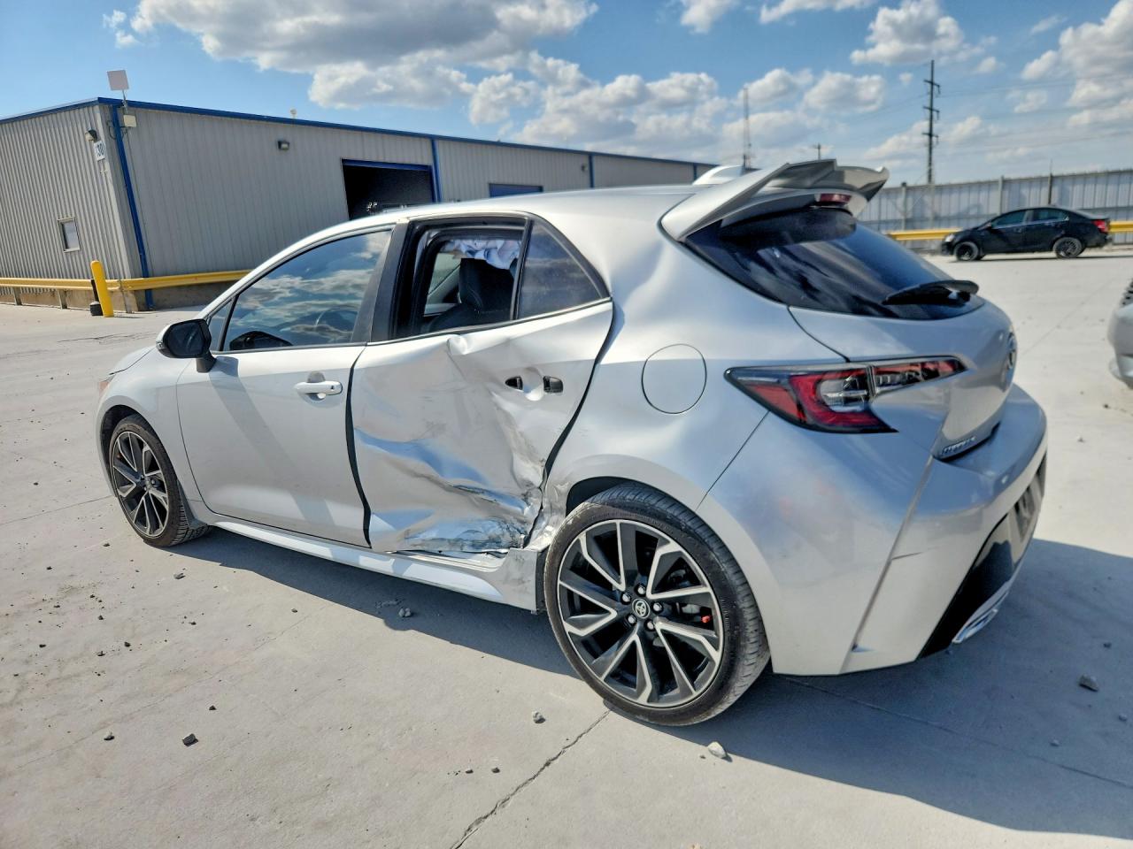 JTNK4RBE4K3029170 · 2019 TOYOTA COROLLA HATCHBACK · 2/13
