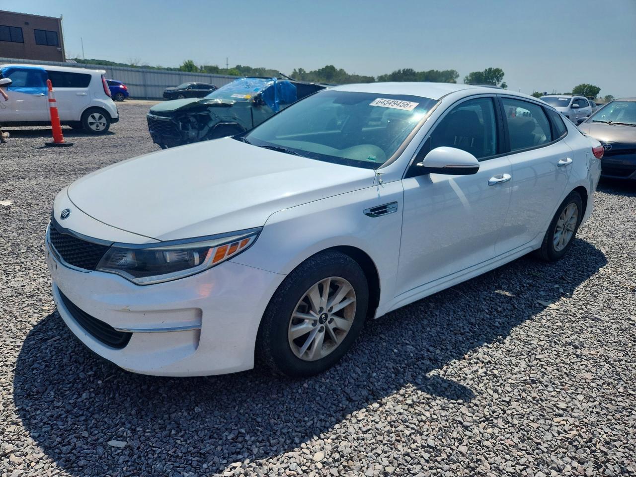 5XXGT4L34JG207901 · 2018 KIA OPTIMA
