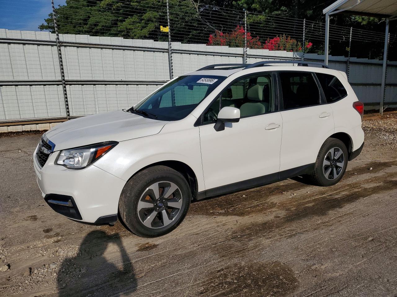 2017 SUBARU FORESTER