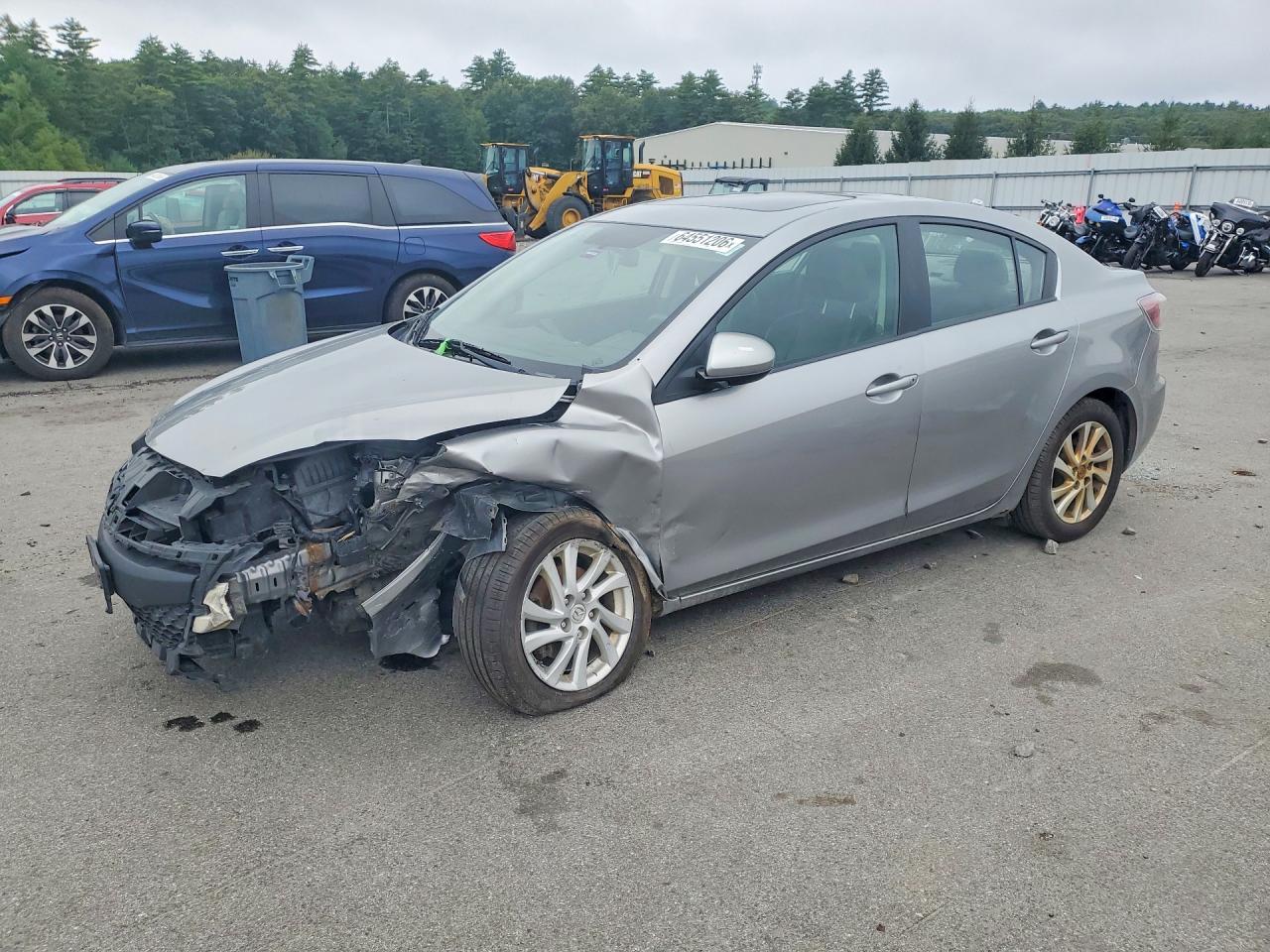 JM1BL1W80C1647127 · 2012 MAZDA 3