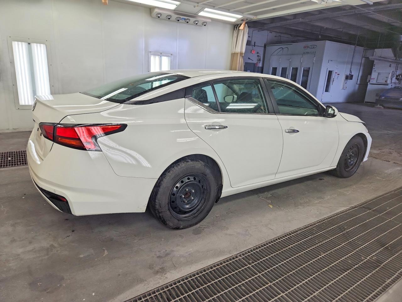 1N4BL4BV4PN416930 · 2023 NISSAN ALTIMA · 3/13