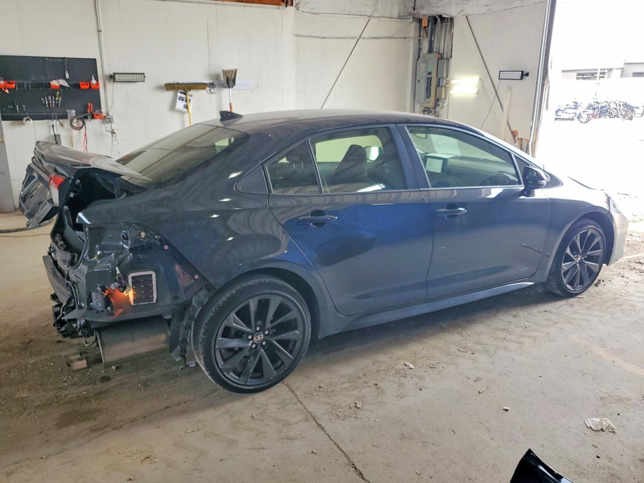 JTDBCMFE0S3082582 · 2025 TOYOTA COROLLA HYBRID · 3/12