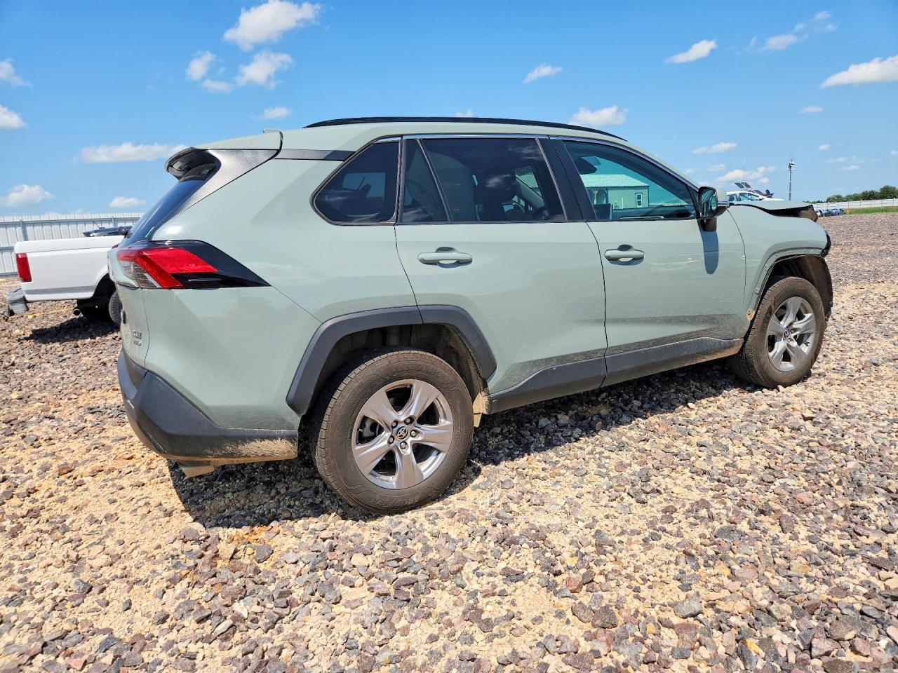 2T3P1RFVXPW371188 · 2023 TOYOTA RAV4 · 3/13