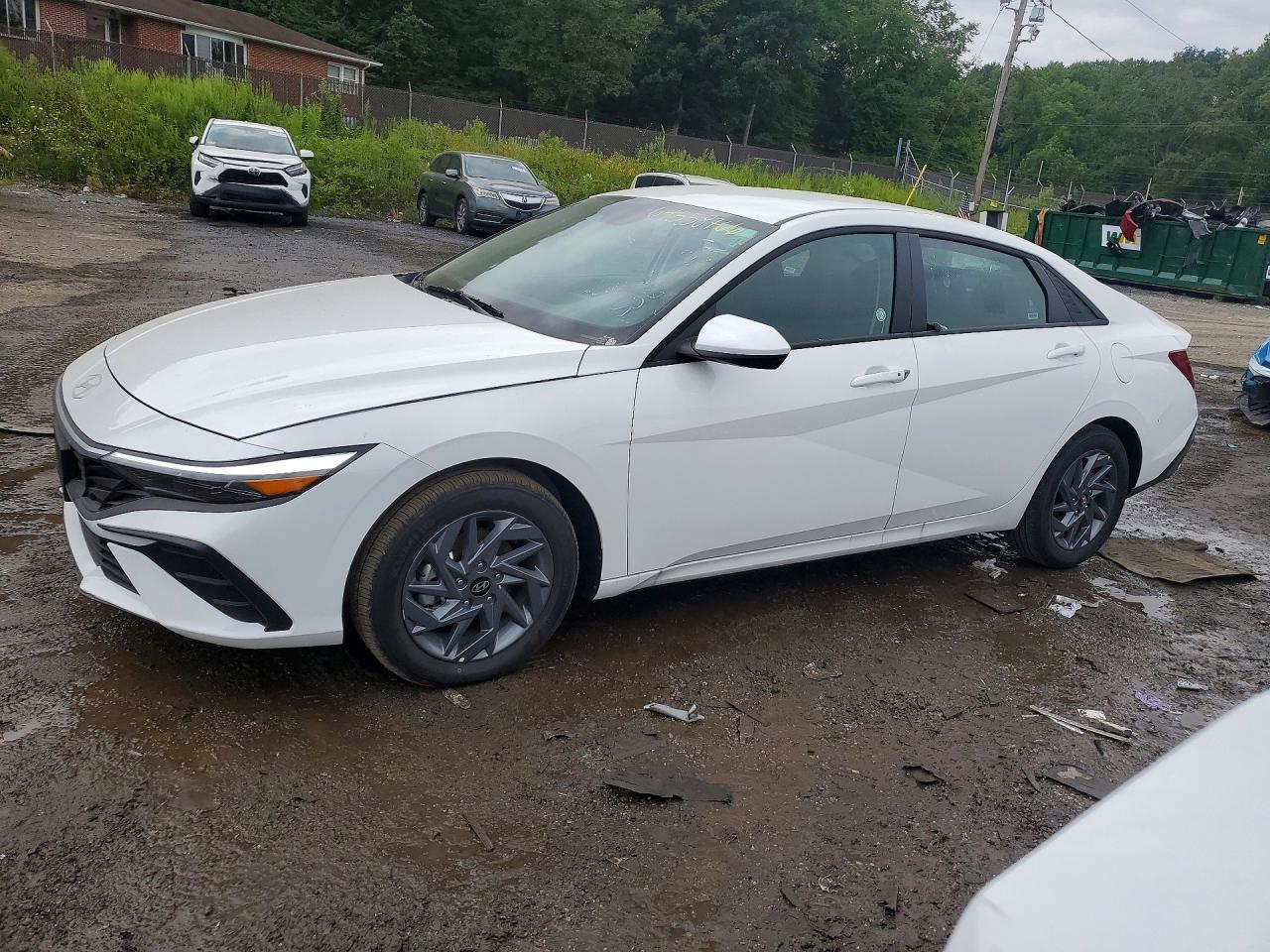 KMHLM4DJ3TU200424 · 2026 HYUNDAI ELANTRA HYBRID