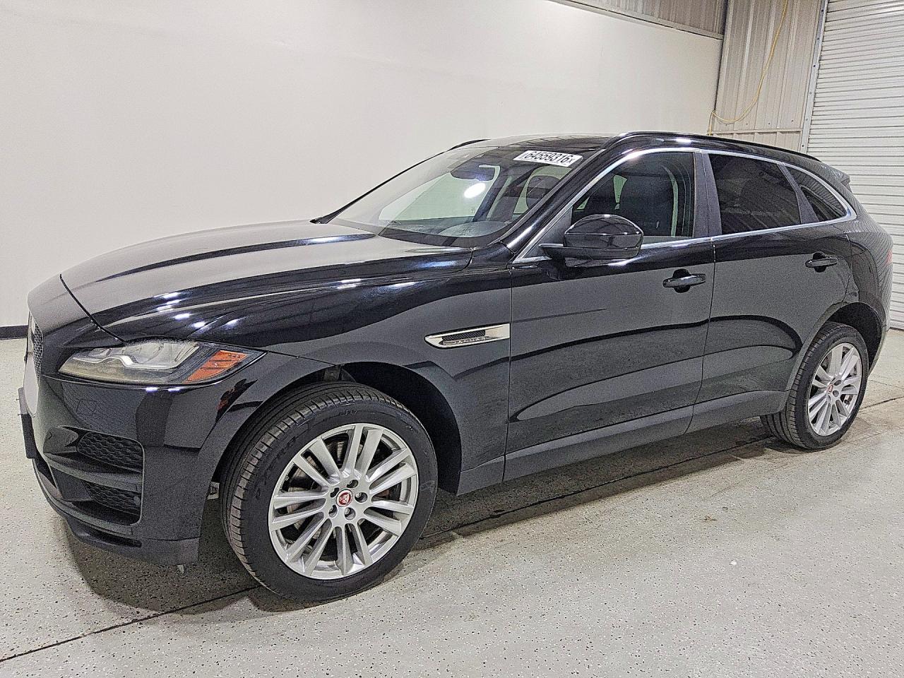 SADCK2GX9KA356938 · 2019 JAGUAR F-PACE
