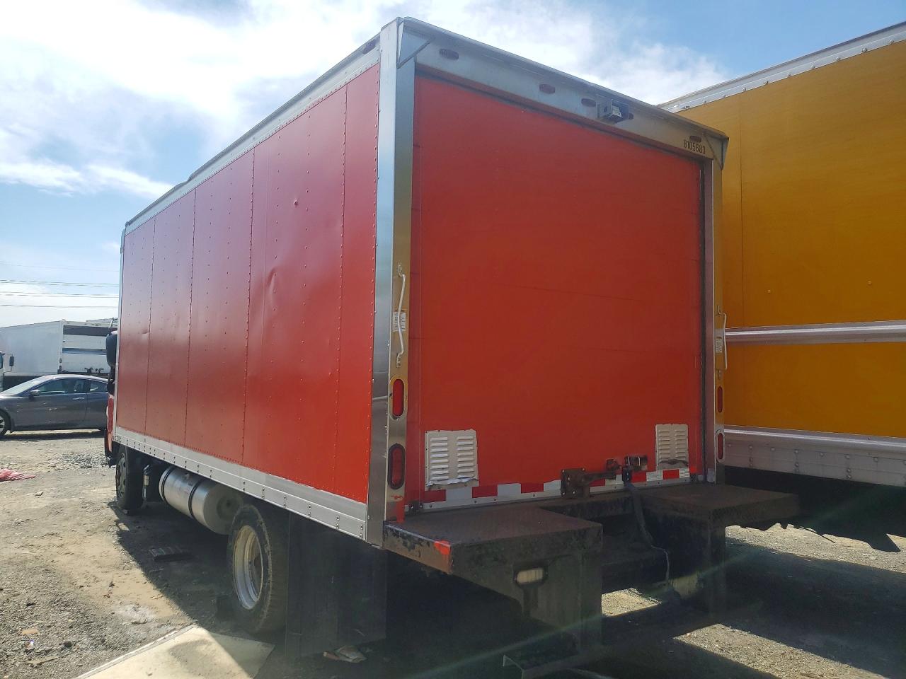JHHSDM2H2HK005821 · 2017 HINO 195 · 2/13