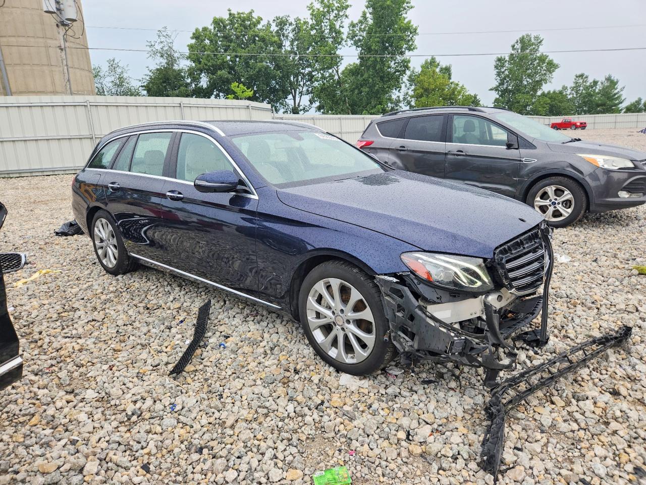 WDDZH6GBXHA170758 · 2017 MERCEDES-BENZ E · 4/12
