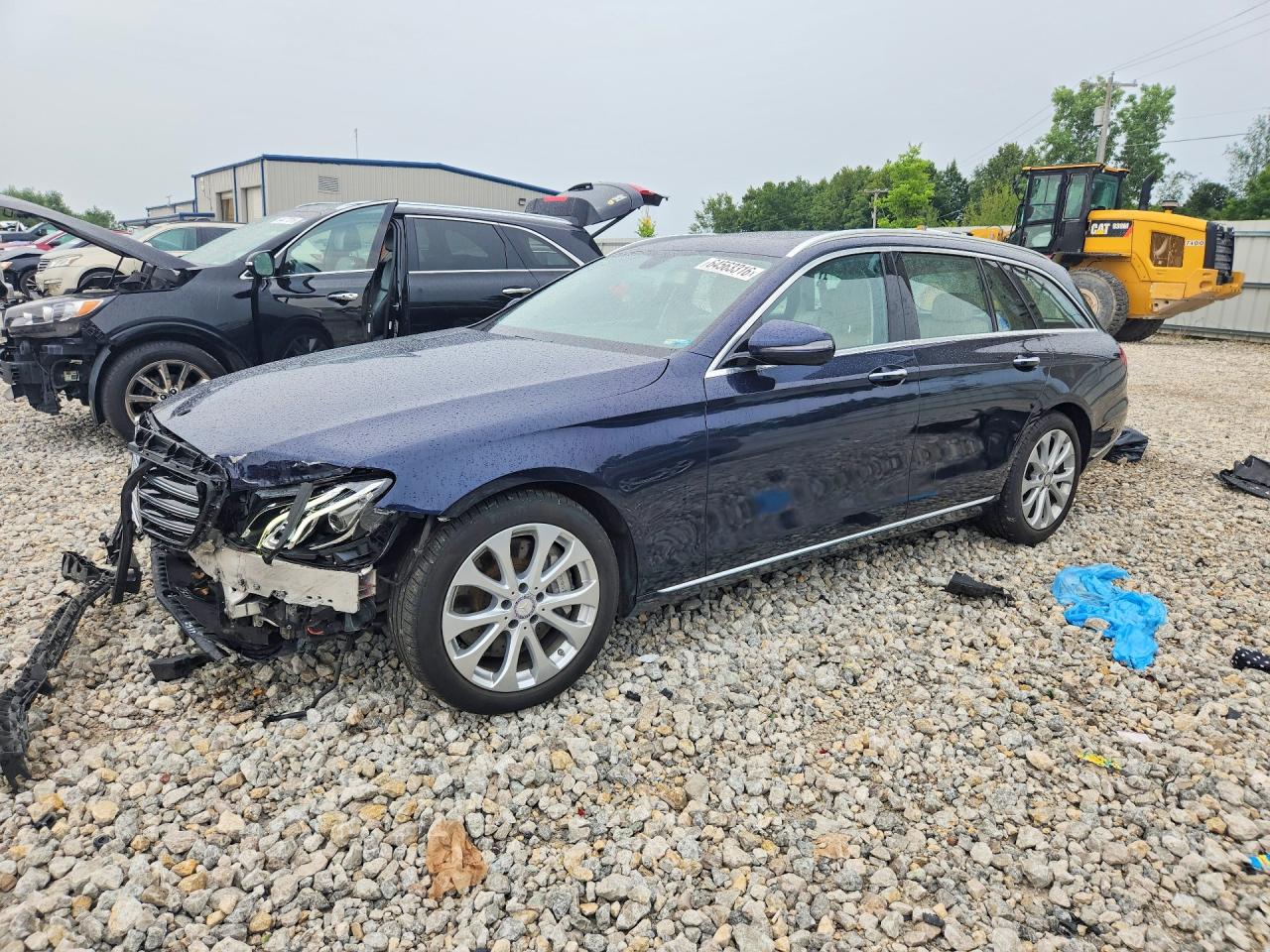 WDDZH6GBXHA170758 · 2017 MERCEDES-BENZ E