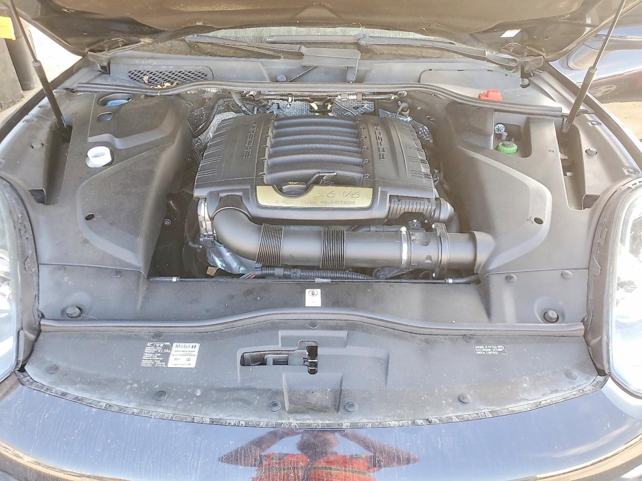 WP1AA2A25GKA12140 · 2016 PORSCHE CAYENNE · 12/13