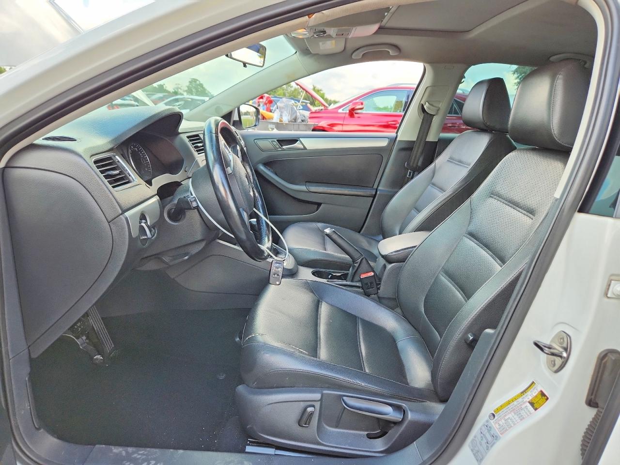 3VWD17AJ4EM403303 · 2014 VOLKSWAGEN JETTA · 7/12