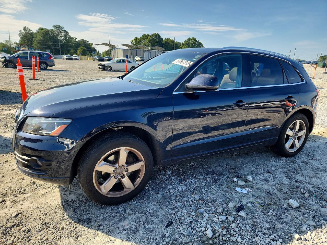 WA1LFAFP0BA069784 · 2011 AUDI Q5