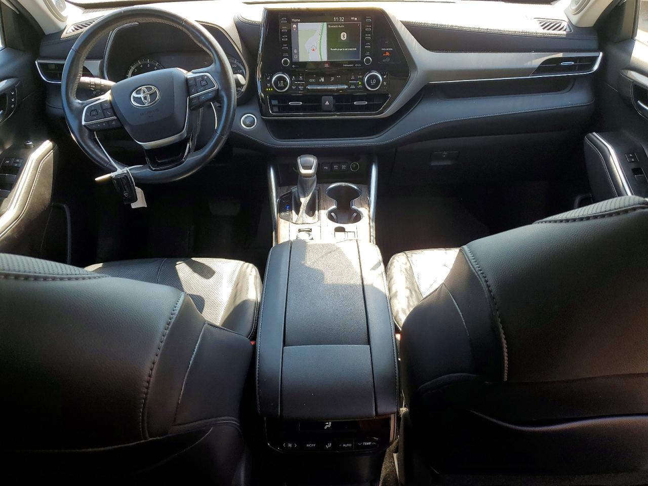 5TDDZRBH5MS526447 · 2021 TOYOTA HIGHLANDER · 8/13