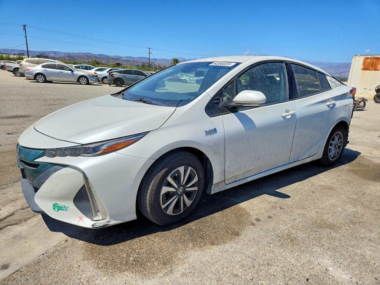JTDKARFP7H3021064 · 2017 TOYOTA PRIUS PRIME