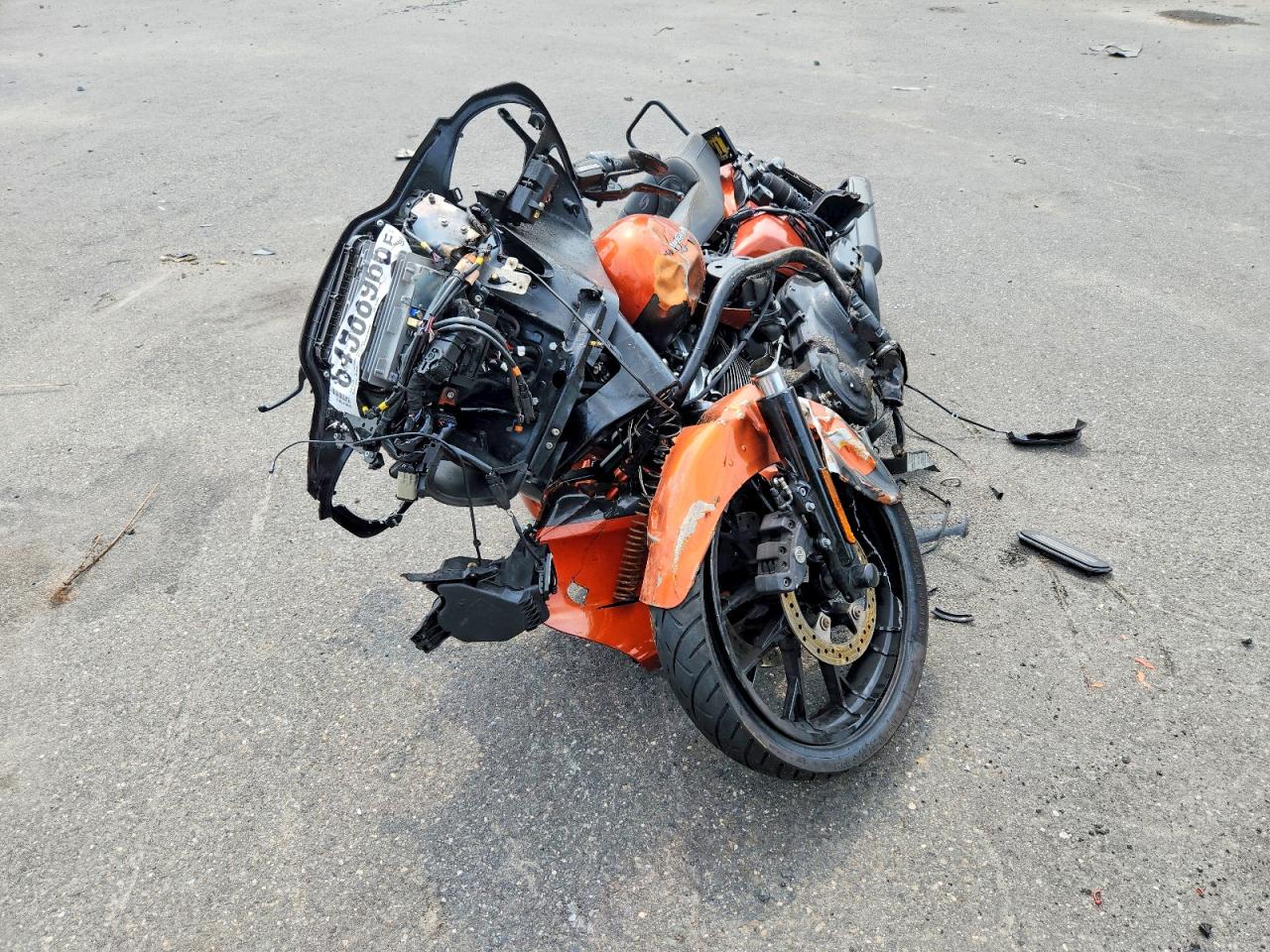 1HD1KTP17LB611021 · 2020 HARLEY-DAVIDSON FLTRXS · 5/10