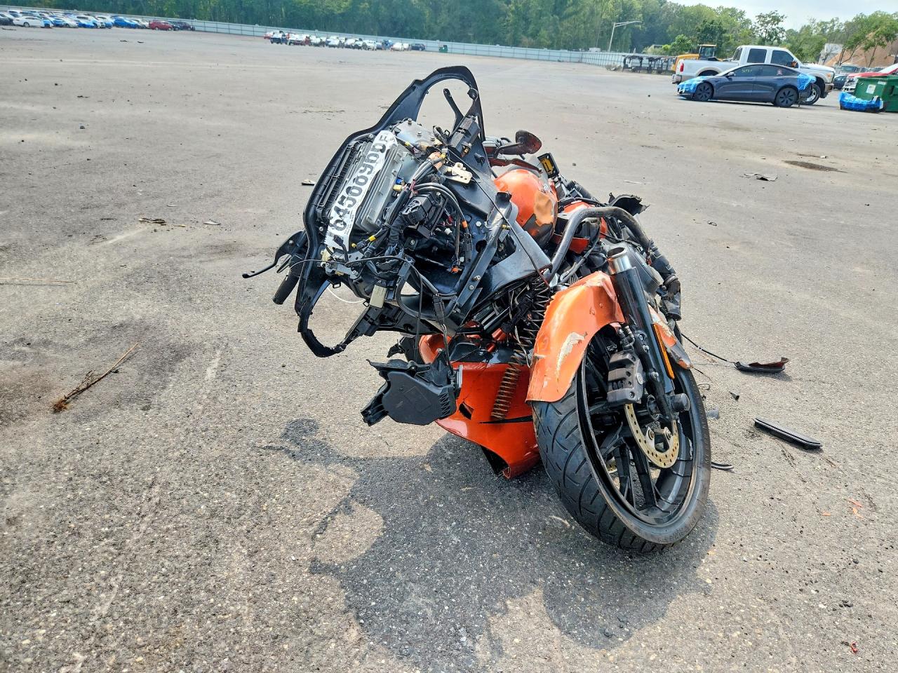 1HD1KTP17LB611021 · 2020 HARLEY-DAVIDSON FLTRXS · 2/10