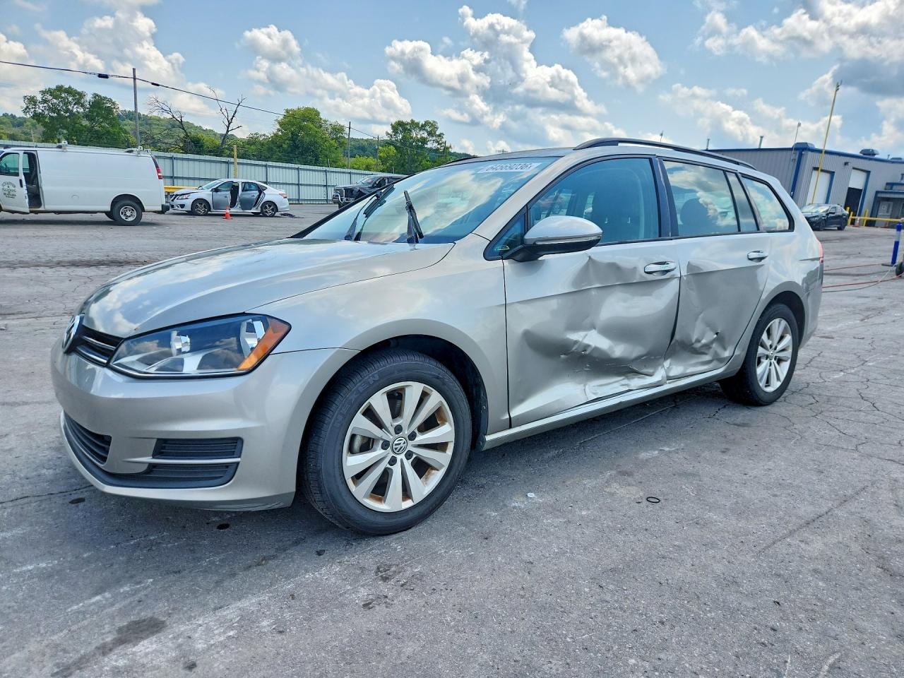 3VW017AU6HM526078 · 2017 VOLKSWAGEN GOLF SPORTWAGEN