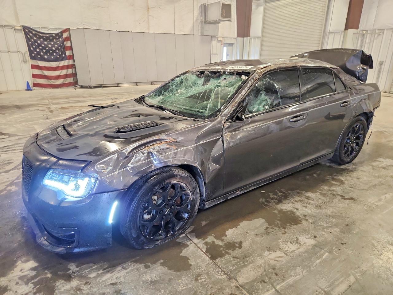 2C3CCAGG4HH606944 · 2017 CHRYSLER 300