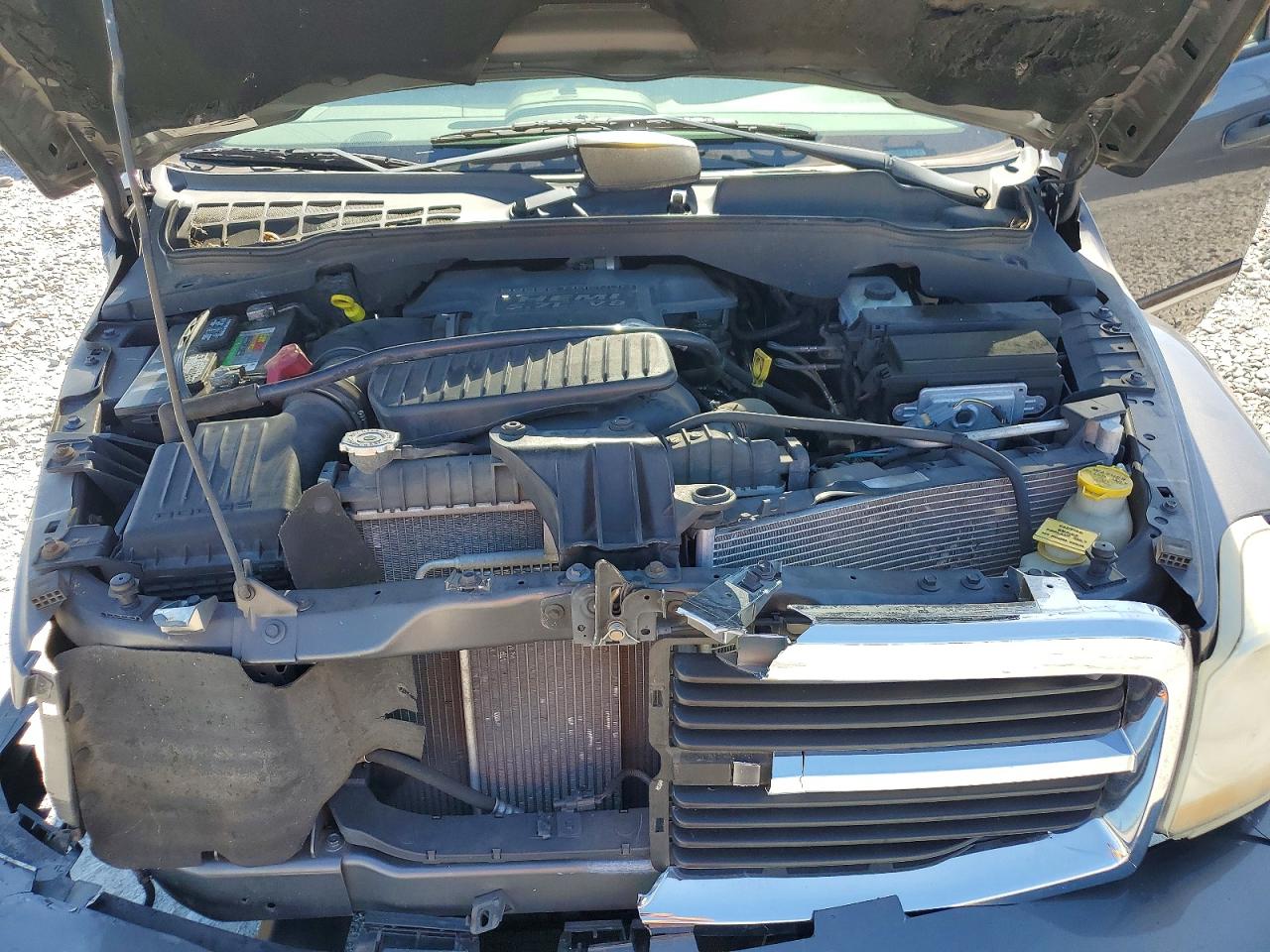 1D8HD58DX4F208824 · 2004 DODGE DURANGO · 12/13