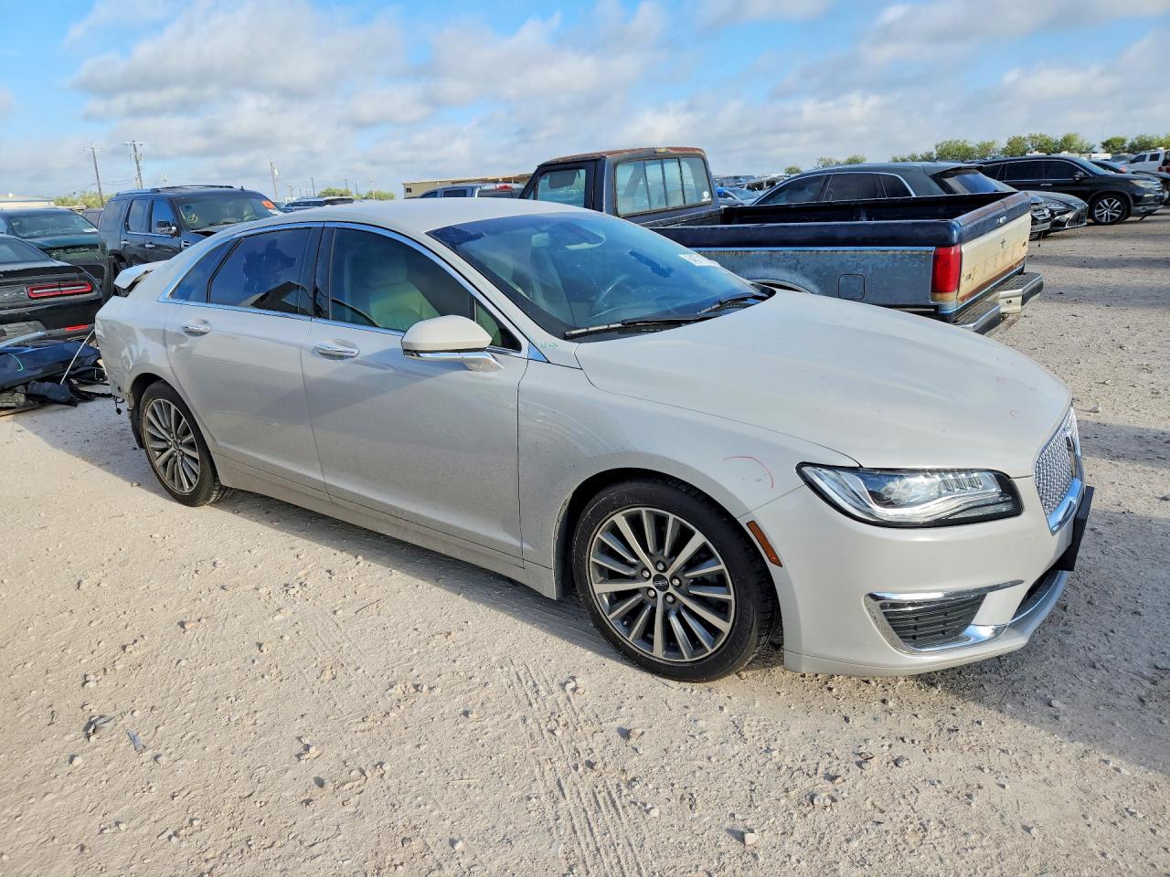 3LN6L5A99LR605727 · 2020 LINCOLN MKZ · 4/12