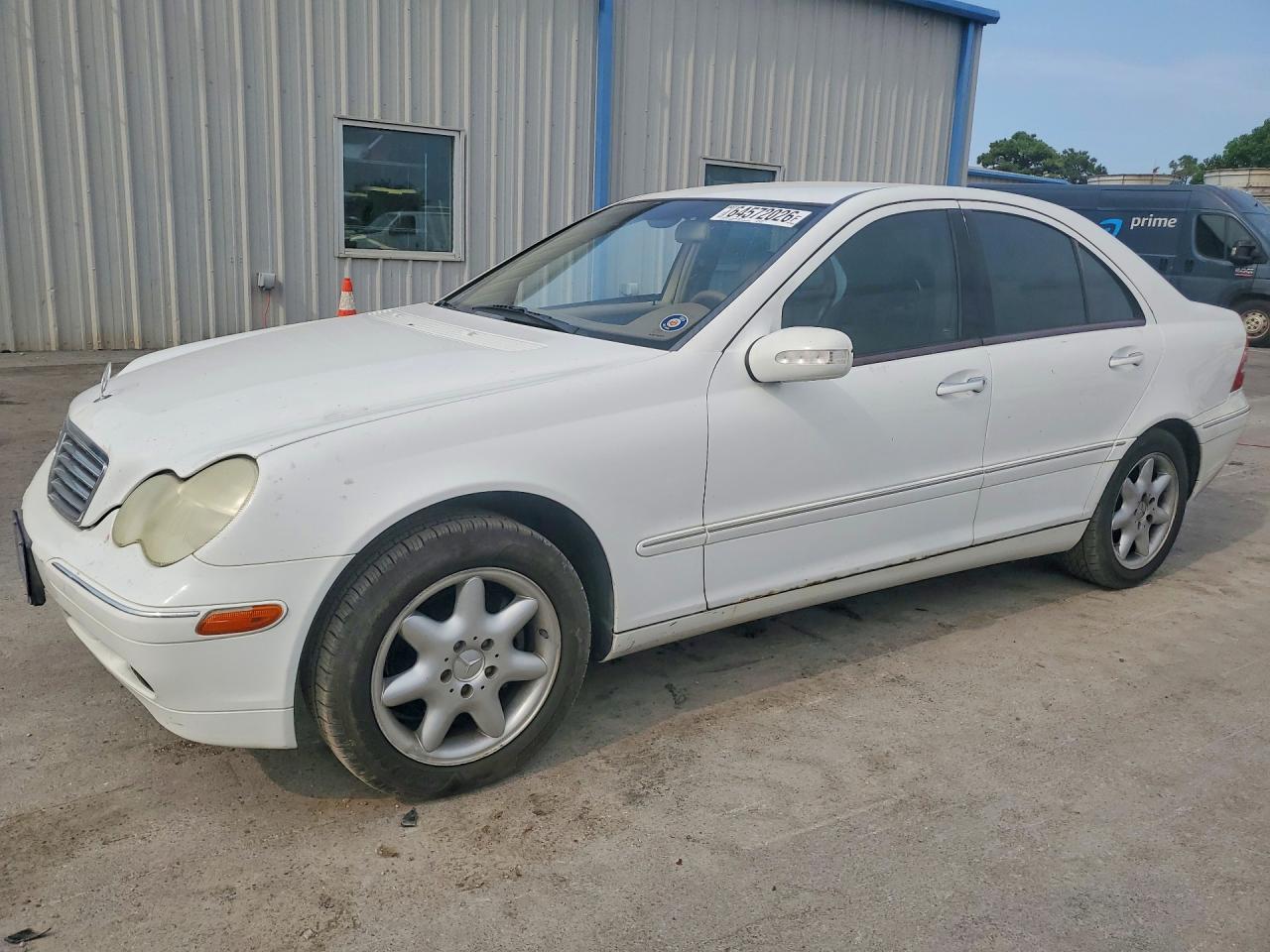2001 MERCEDES-BENZ C