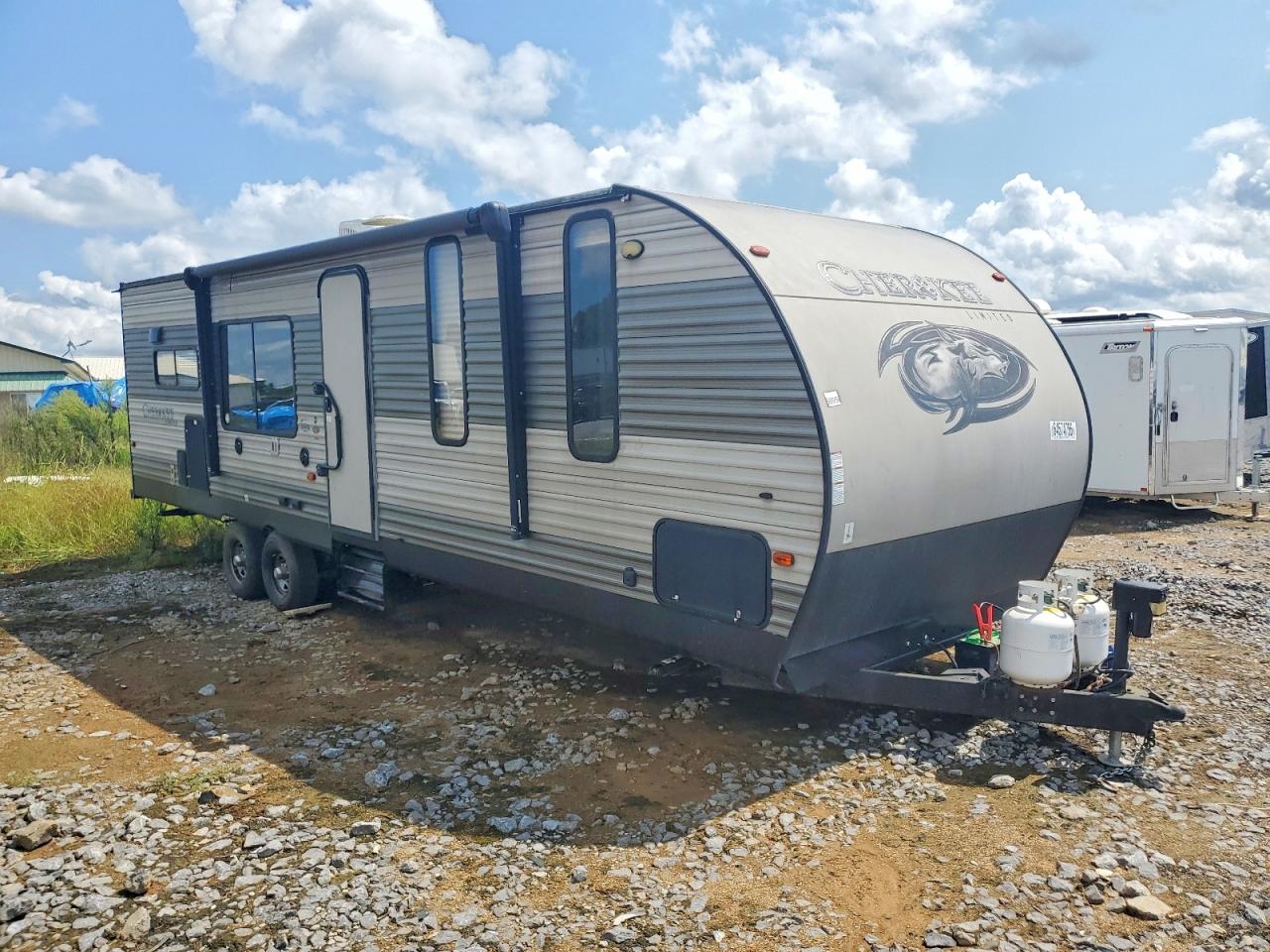 2018 FOREST RIVER CHEROKEE