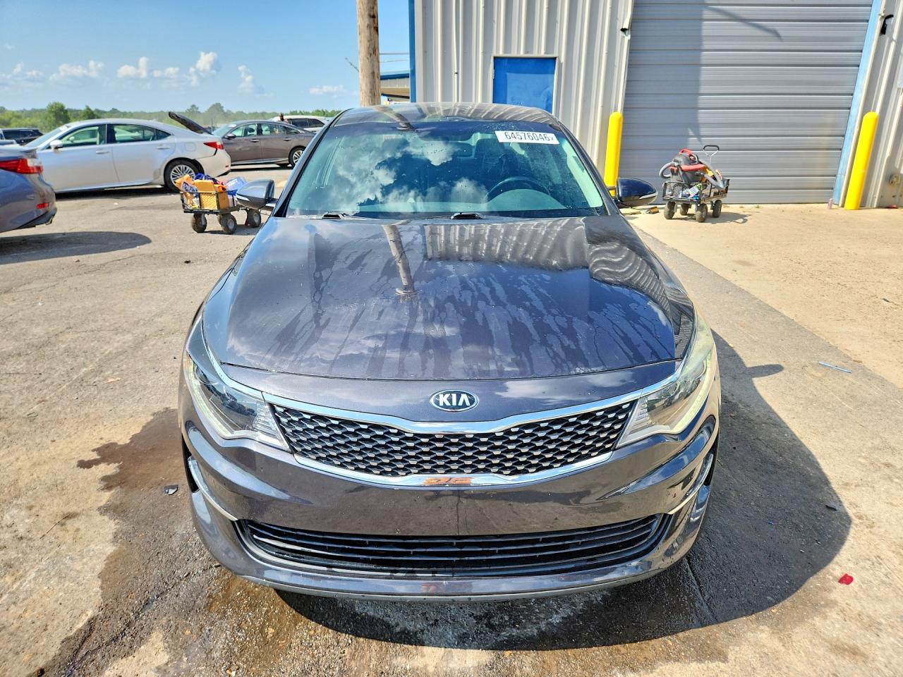 5XXGU4L39JG187559 · 2018 KIA OPTIMA · 5/12