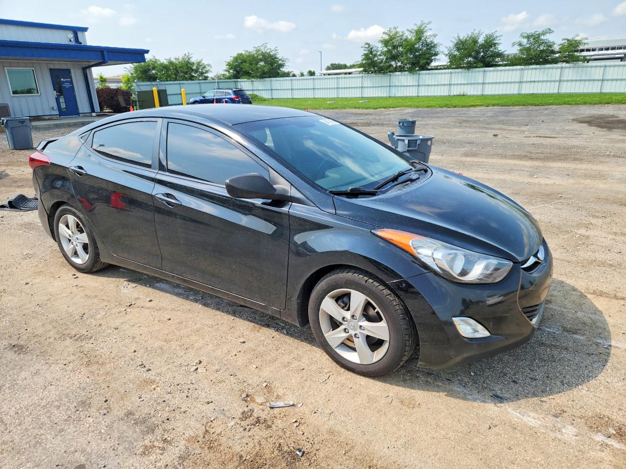 KMHDH4AE7BU152084 · 2011 HYUNDAI ELANTRA · 4/12