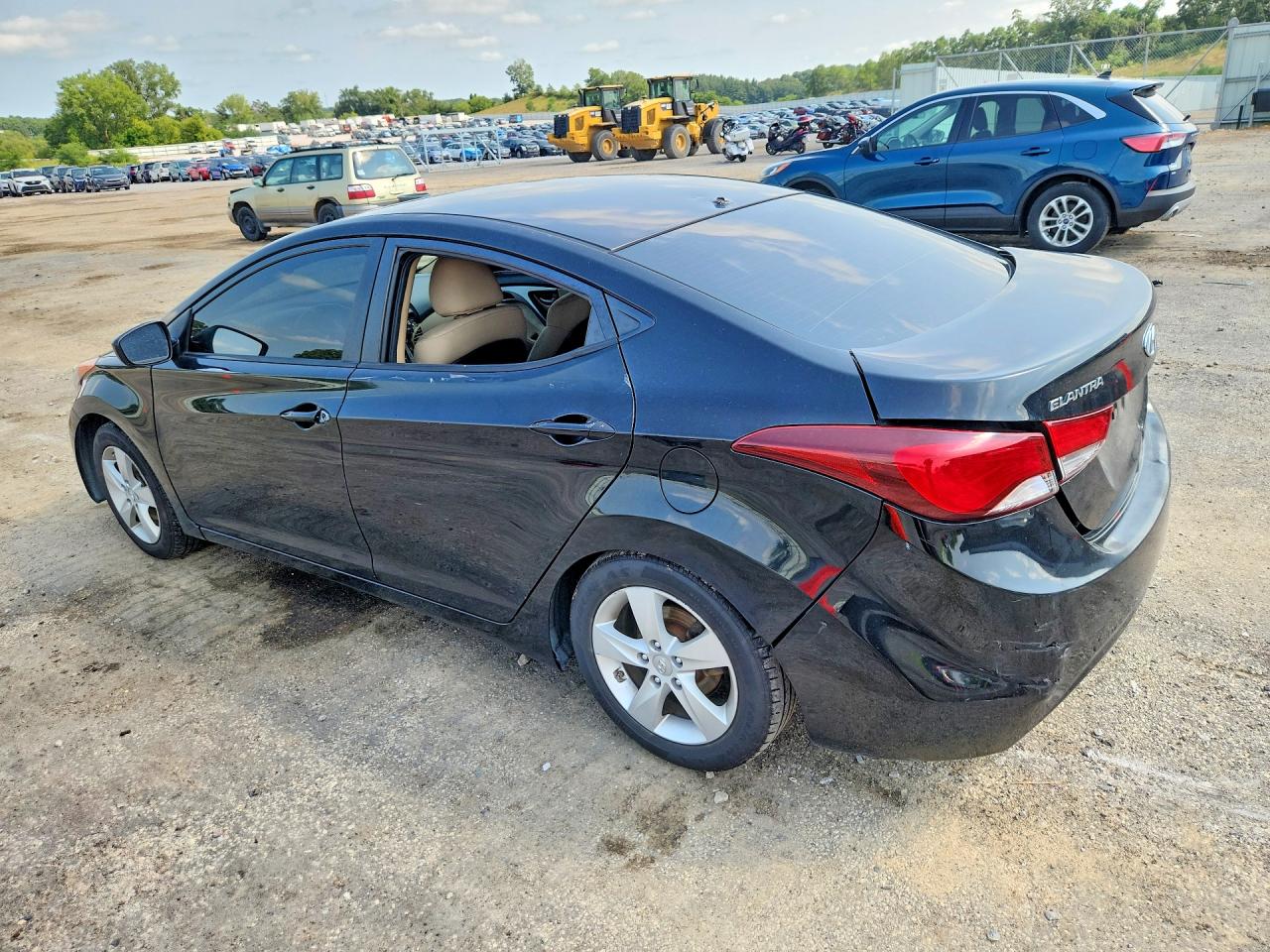 KMHDH4AE7BU152084 · 2011 HYUNDAI ELANTRA · 2/12