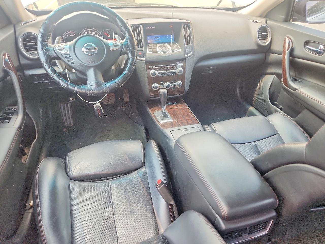 1N4AA5AP3BC804990 · 2011 NISSAN MAXIMA · 8/12