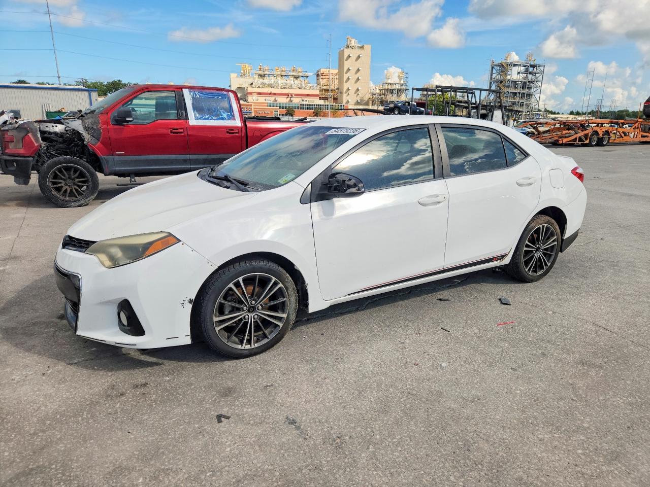 2T1BURHE0FC294936 · 2015 TOYOTA COROLLA