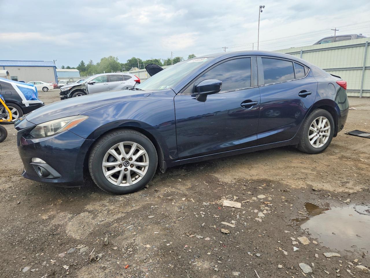 JM1BM1U77G1341264 · 2016 MAZDA 3