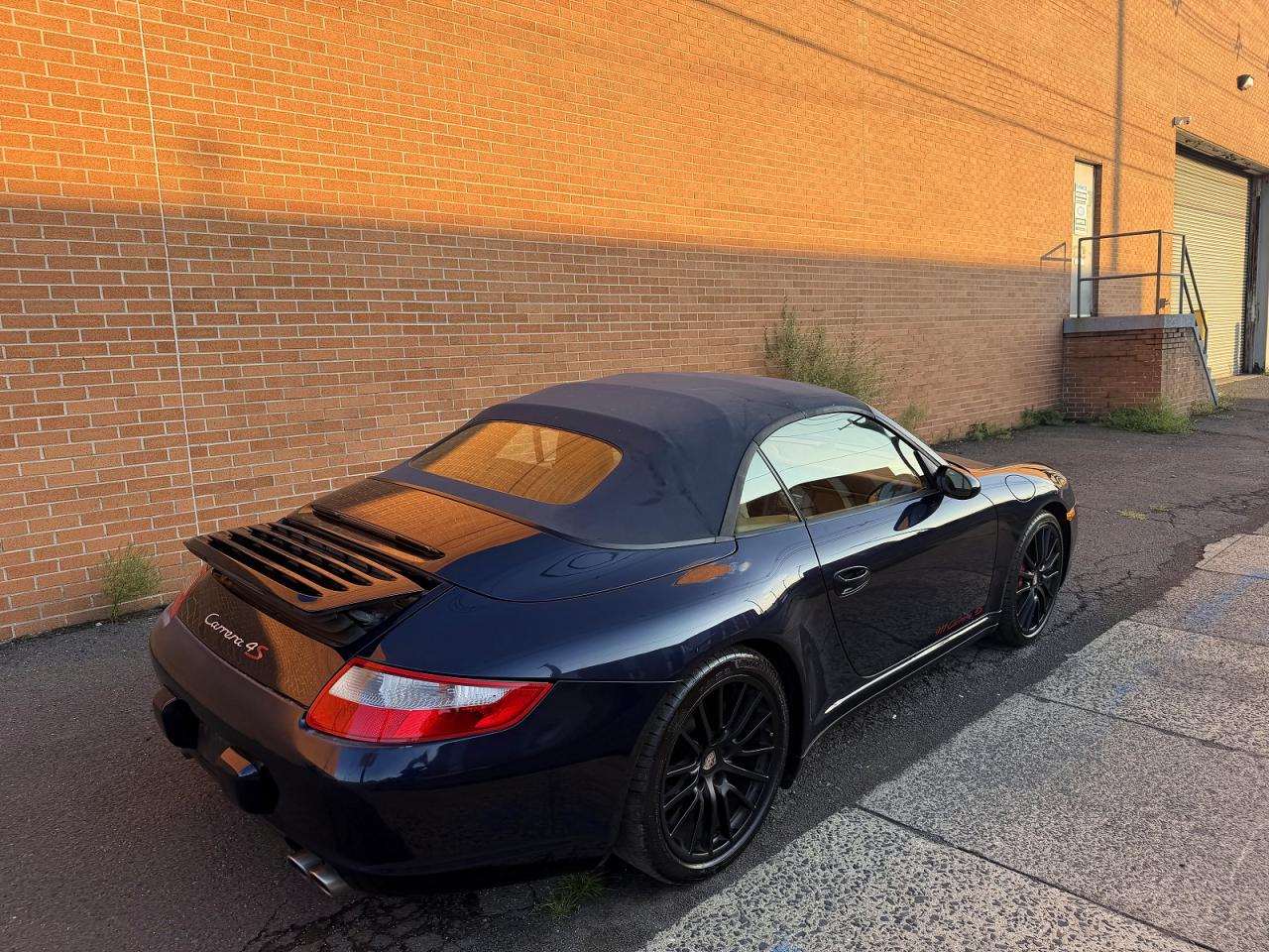 WP0CB29977S775298 · 2007 PORSCHE 911 · 2/15
