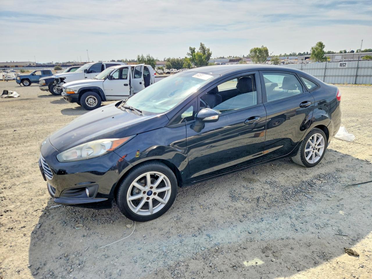 3FADP4BJ2FM164727 · 2015 FORD FIESTA