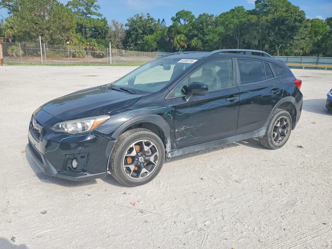 JF2GTABC9JH234225 · 2018 SUBARU CROSSTREK