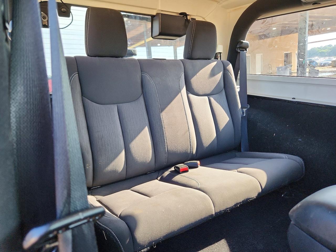 1C4AJWBG7FL751571 · 2015 JEEP WRANGLER · 11/14
