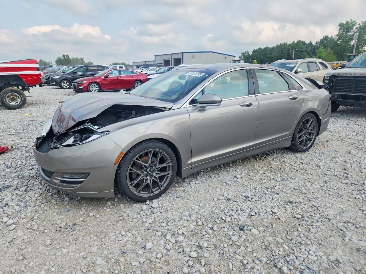 3LN6L2G90GR622363 · 2016 LINCOLN MKZ