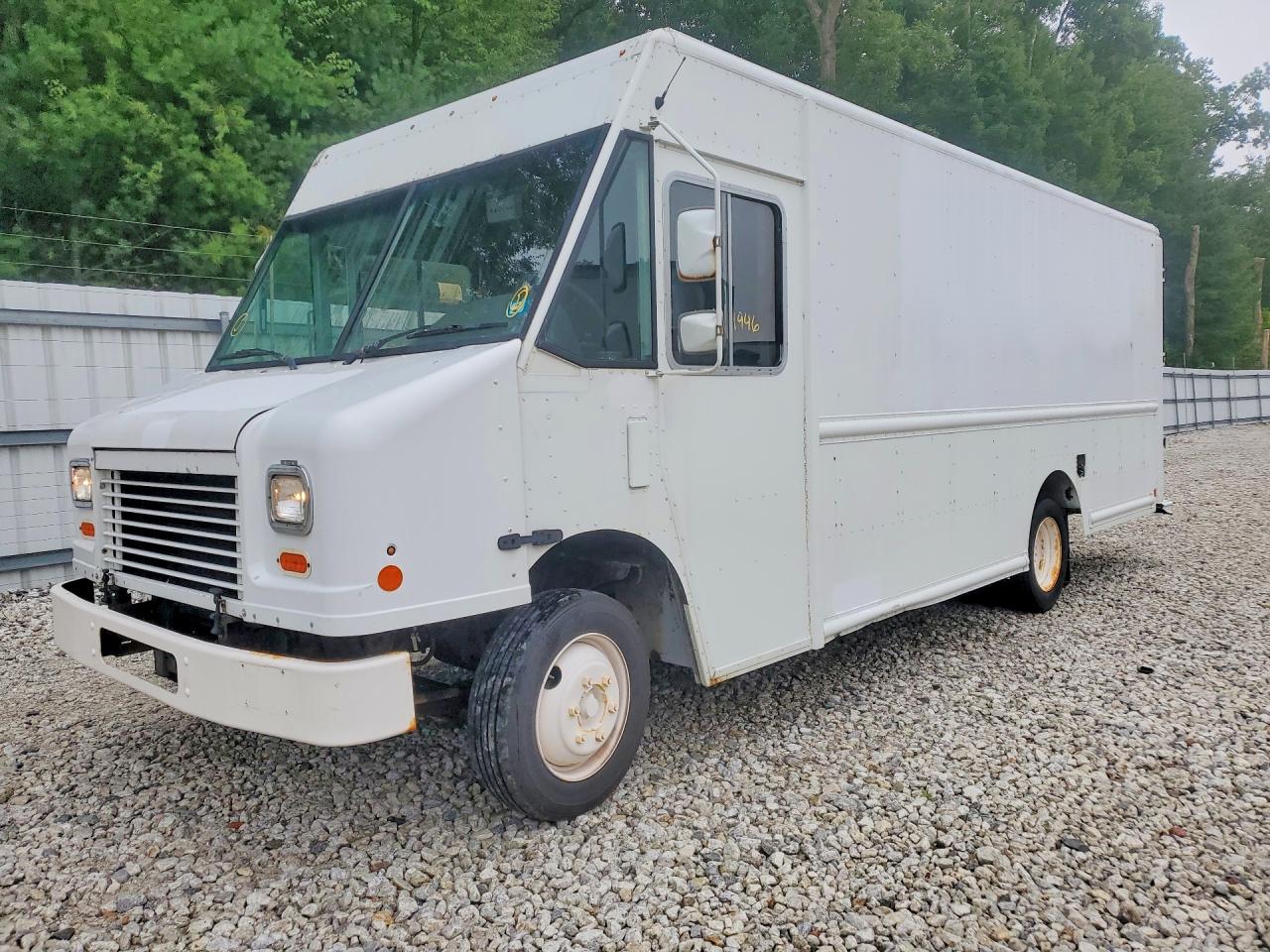 2016 FREIGHTLINER MT45 CHASSIS